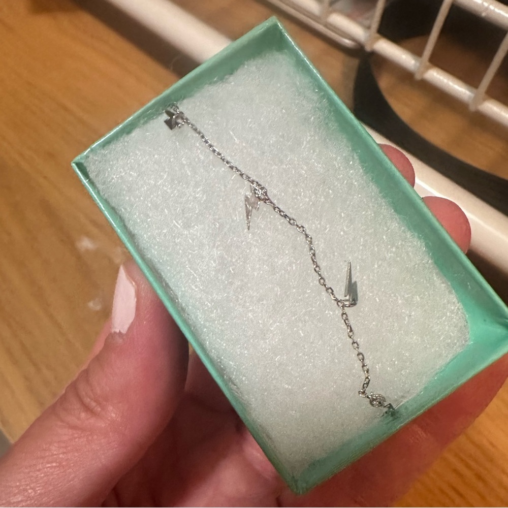 Lightening bolt necklace